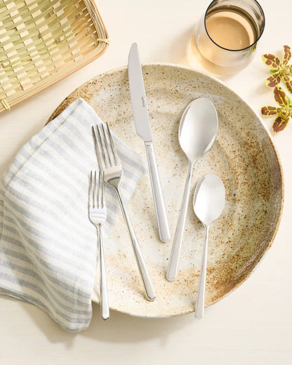 Gia Minimalist 20 Piece Flatware Set