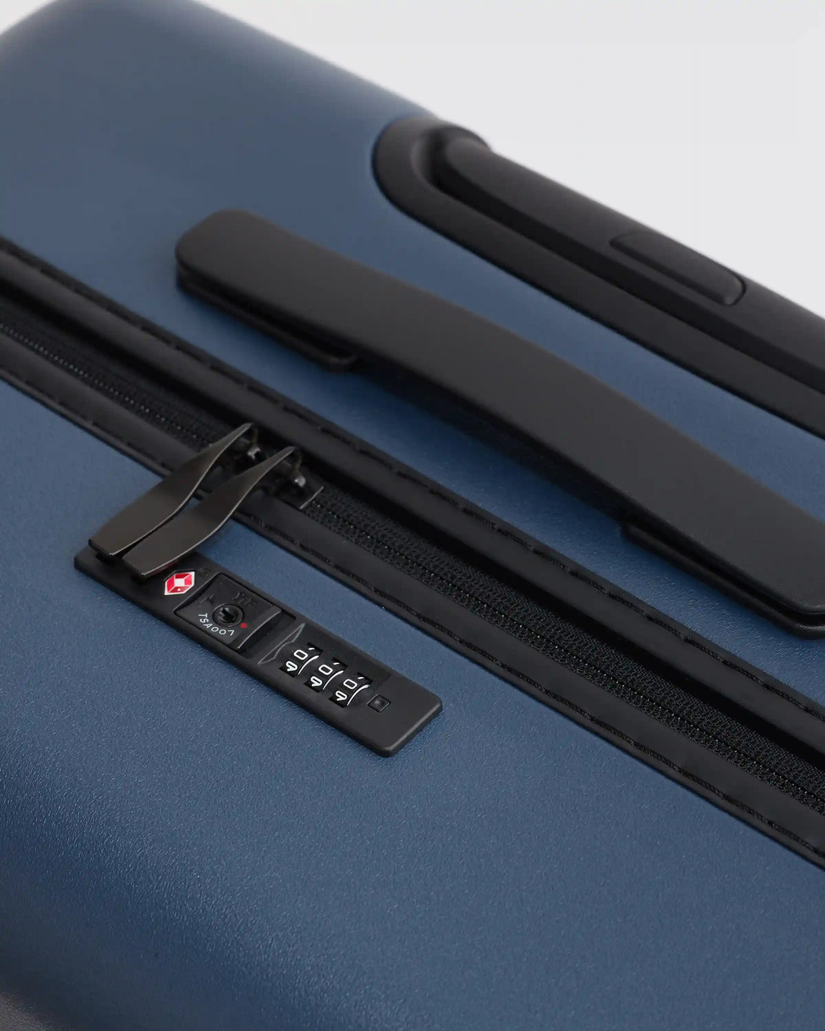 Carry-On & Large Check-In Suitcase Set