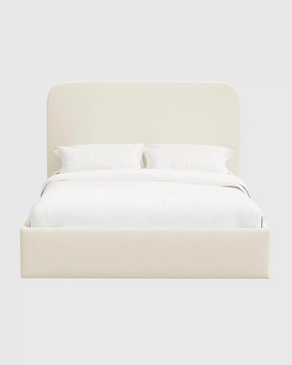 Curved Bed in Performance Linen