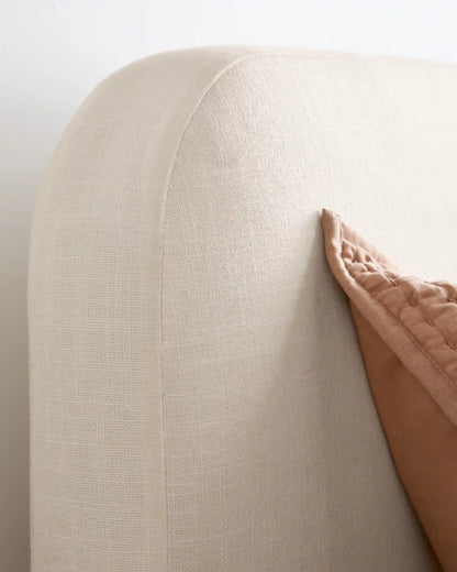 Curved Bed in Performance Linen