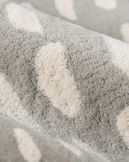 Painterly Dots Hand-Tufted Wool Rug