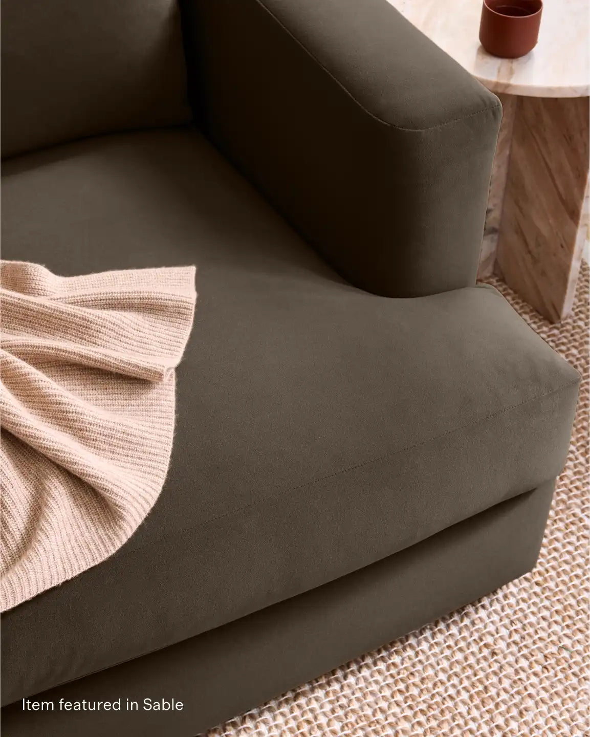 100% Linen Curved Bed