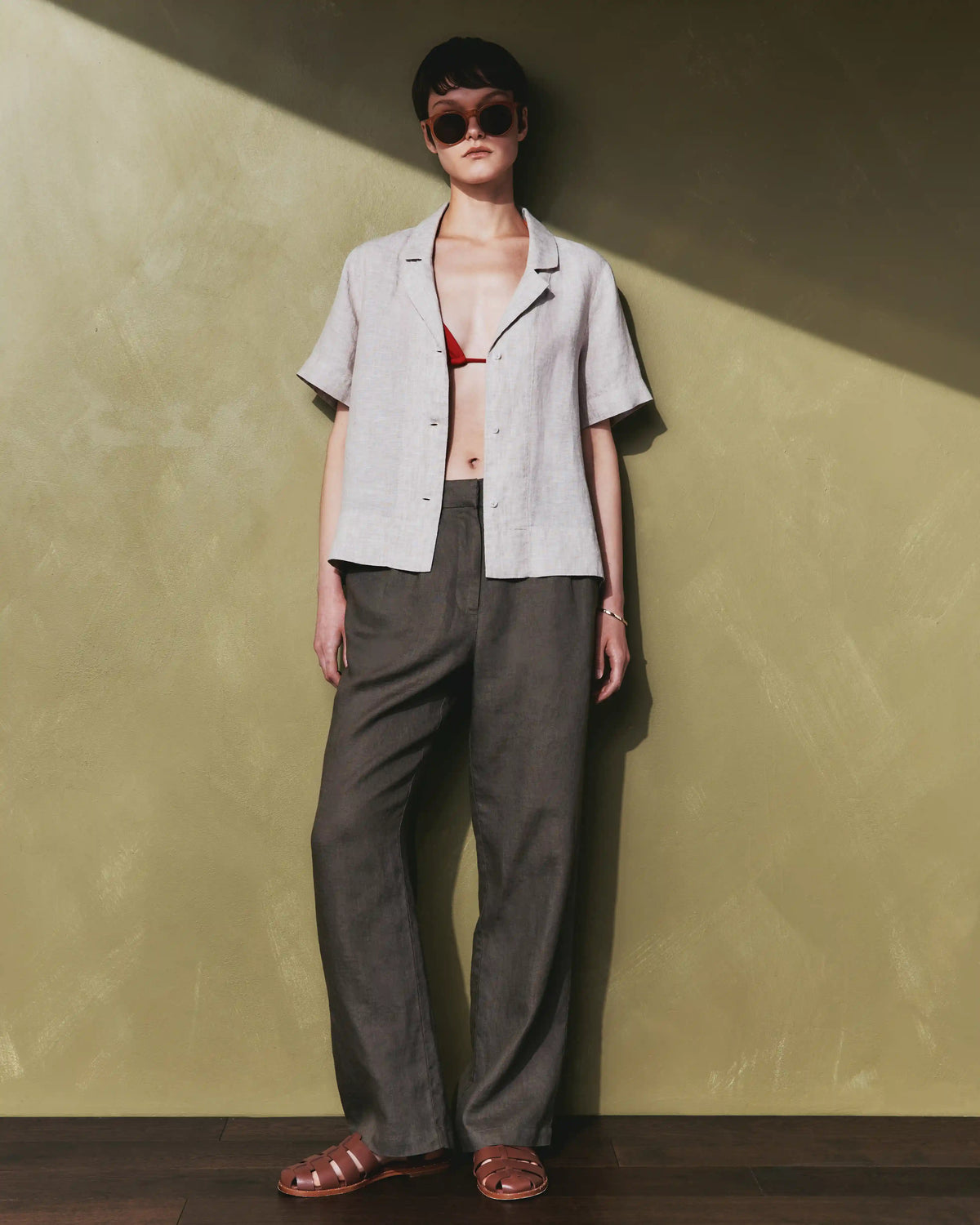 100% European Linen Pleated Trouser