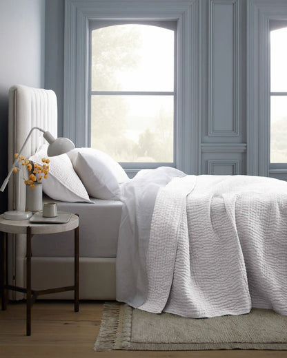 European Linen Cotton Stitch Quilt