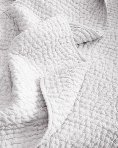 European Linen Cotton Stitch Quilt