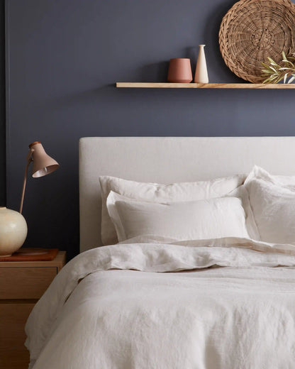 European Linen Double Flange Deluxe Bedding Bundle