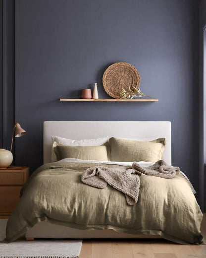 European Linen Double Flange Deluxe Bedding Bundle
