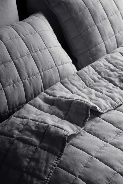 European Linen Box Quilt
