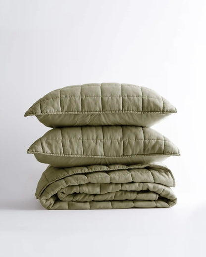 European Linen Box Quilt Set