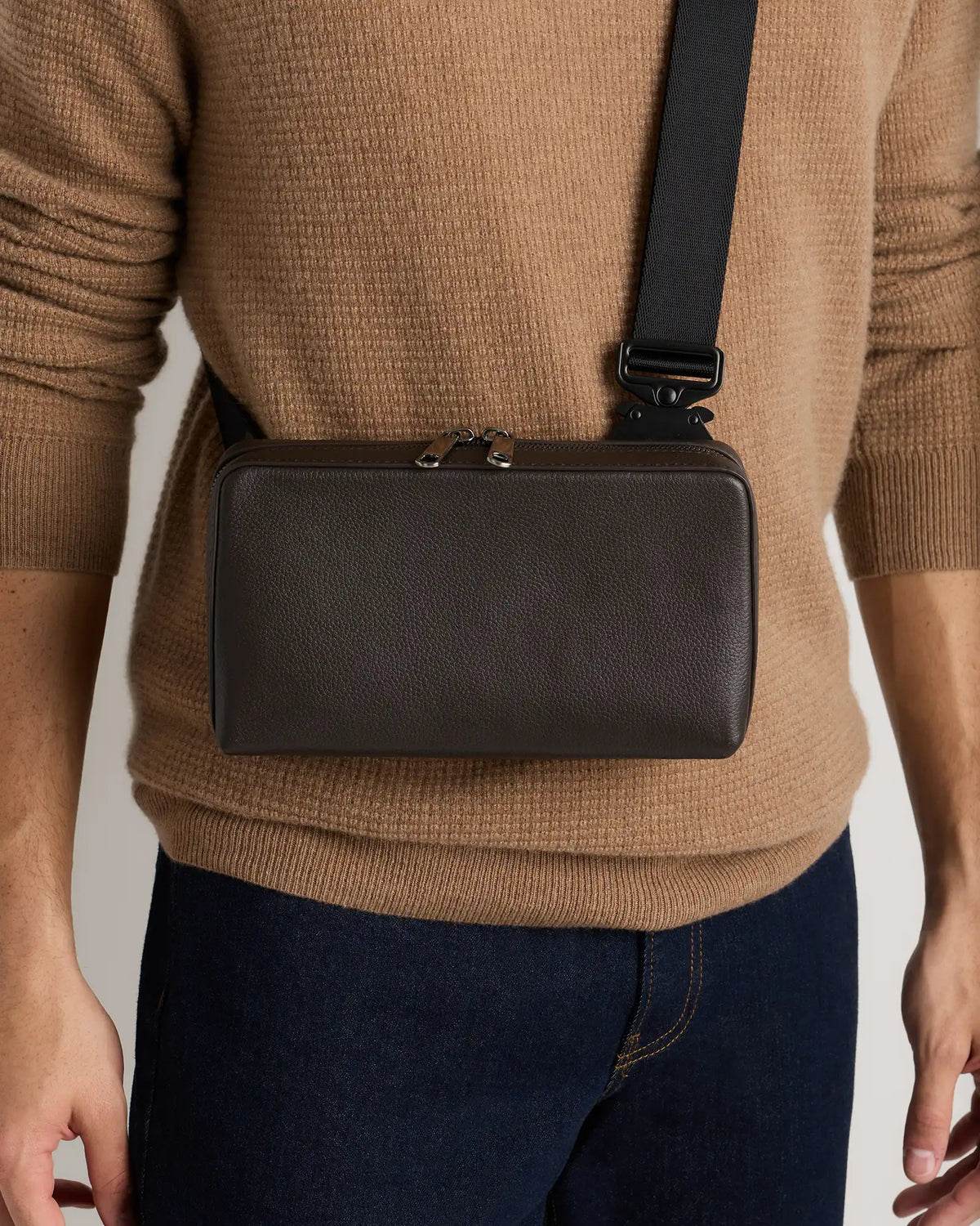 Excursion Italian Leather Sling