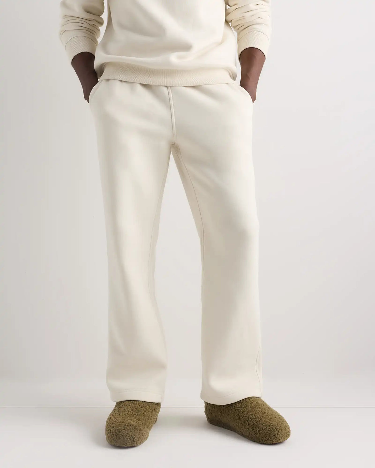 Men's Genuine Shearling Lounge Slipper