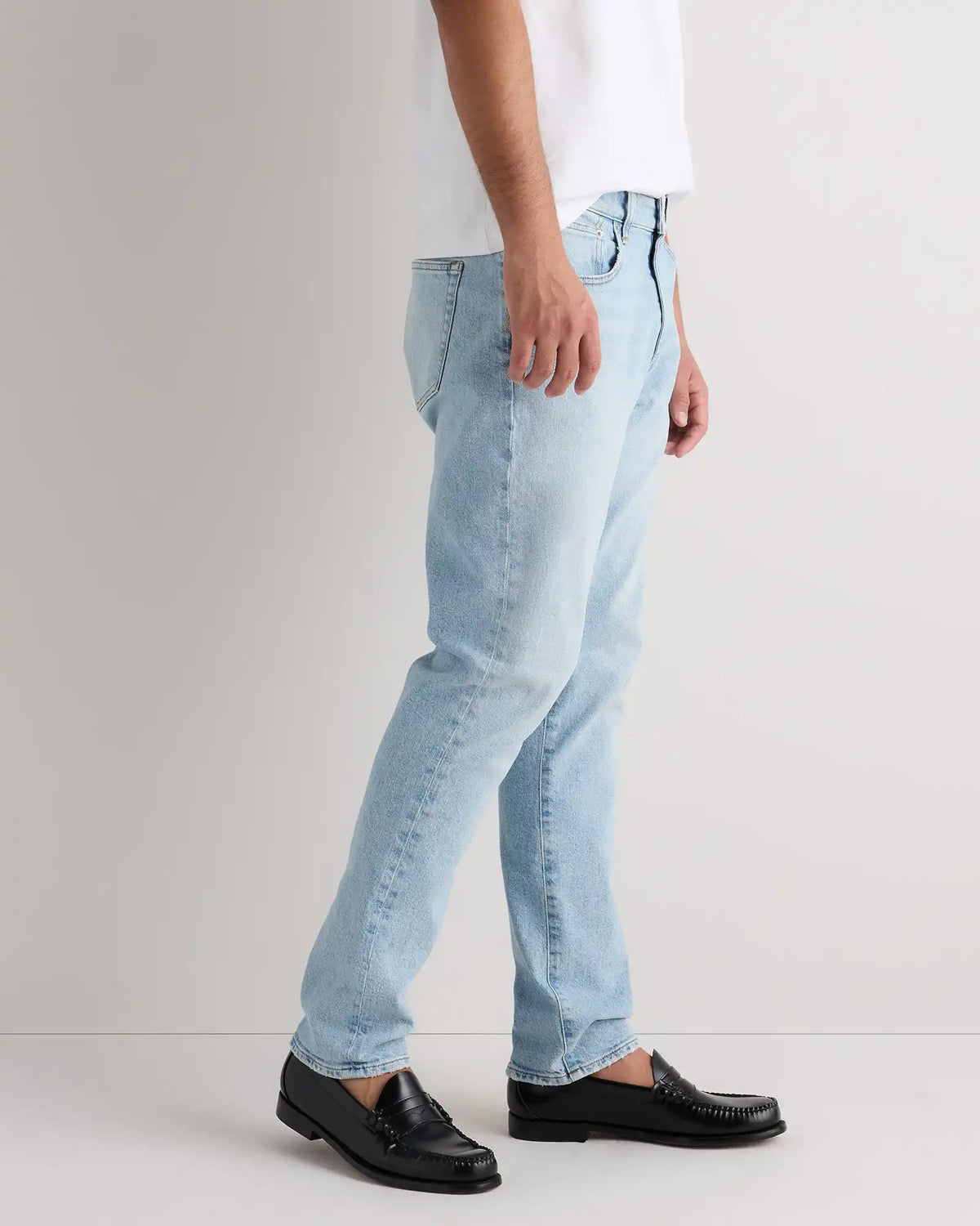 Warren Stretch Athletic Tapered Jeans
