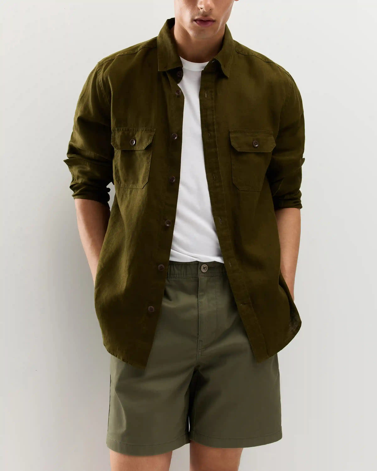 Organic Stretch Cotton Pull On Chino Shorts - 7"