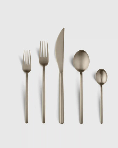 Due Flatware 20-Pc Set by Mepra