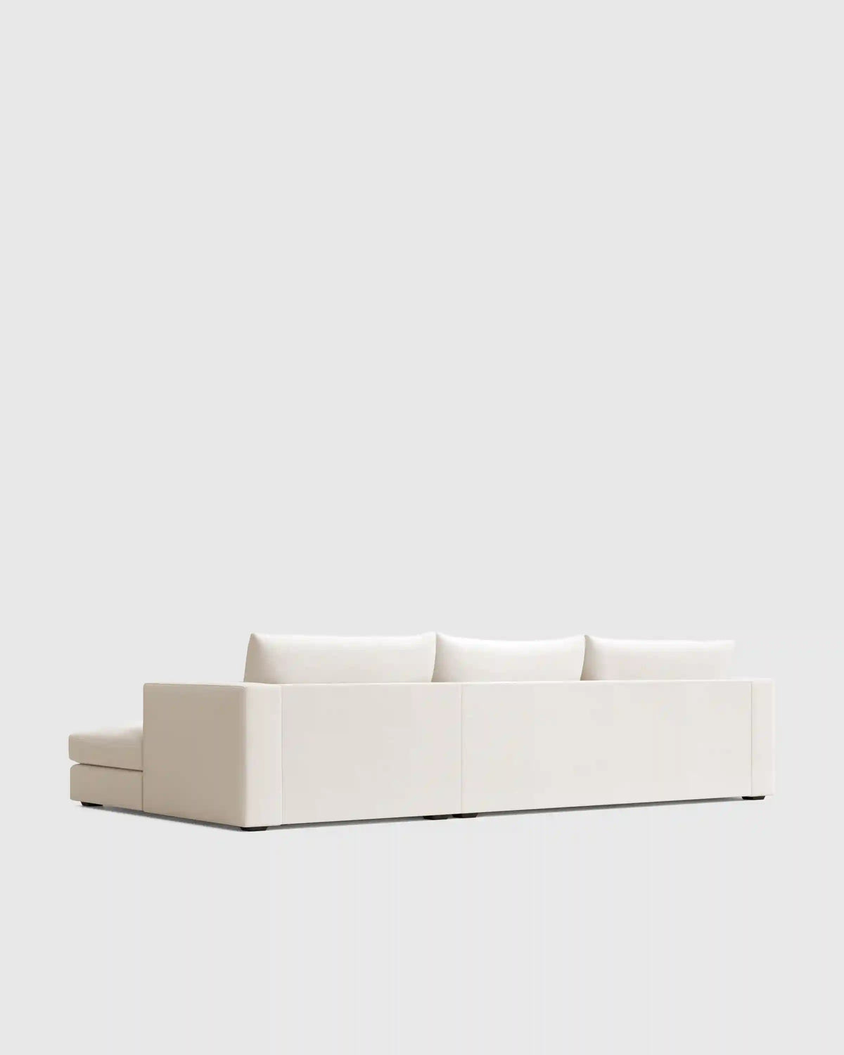 Oasis L Sectional in Performance Linen