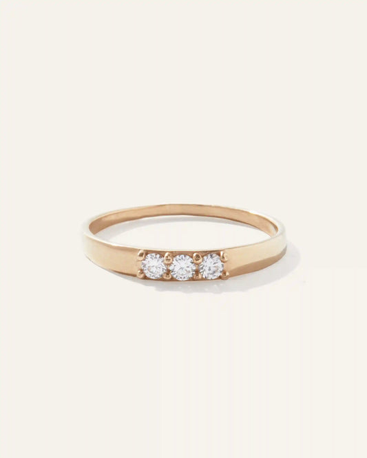 14K Gold Diamond Three Stone Tapered Band