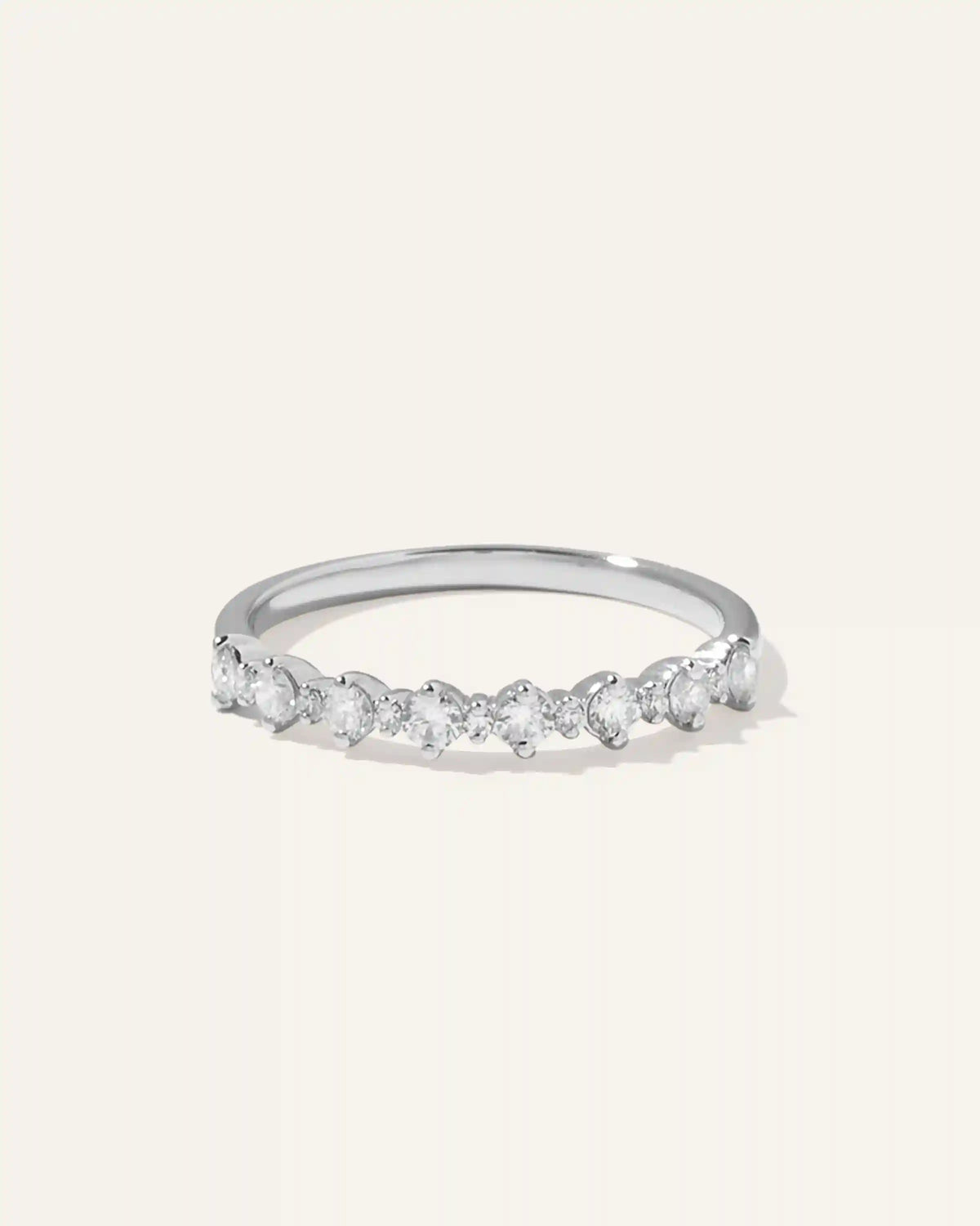 14K Gold Lab Grown Diamond Alternating Round Band