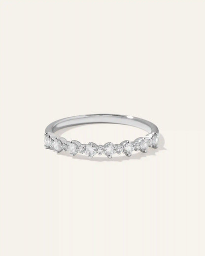 14K Gold Lab Grown Diamond Alternating Round Band
