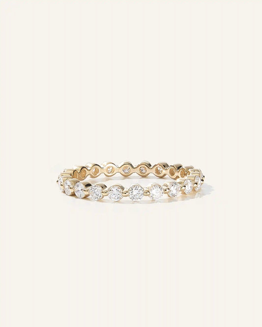 Lab Grown Diamond Single Shared Prong Eternity Band