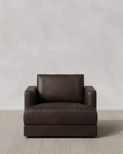Sierra Curved Arm Accent Chair in Leather