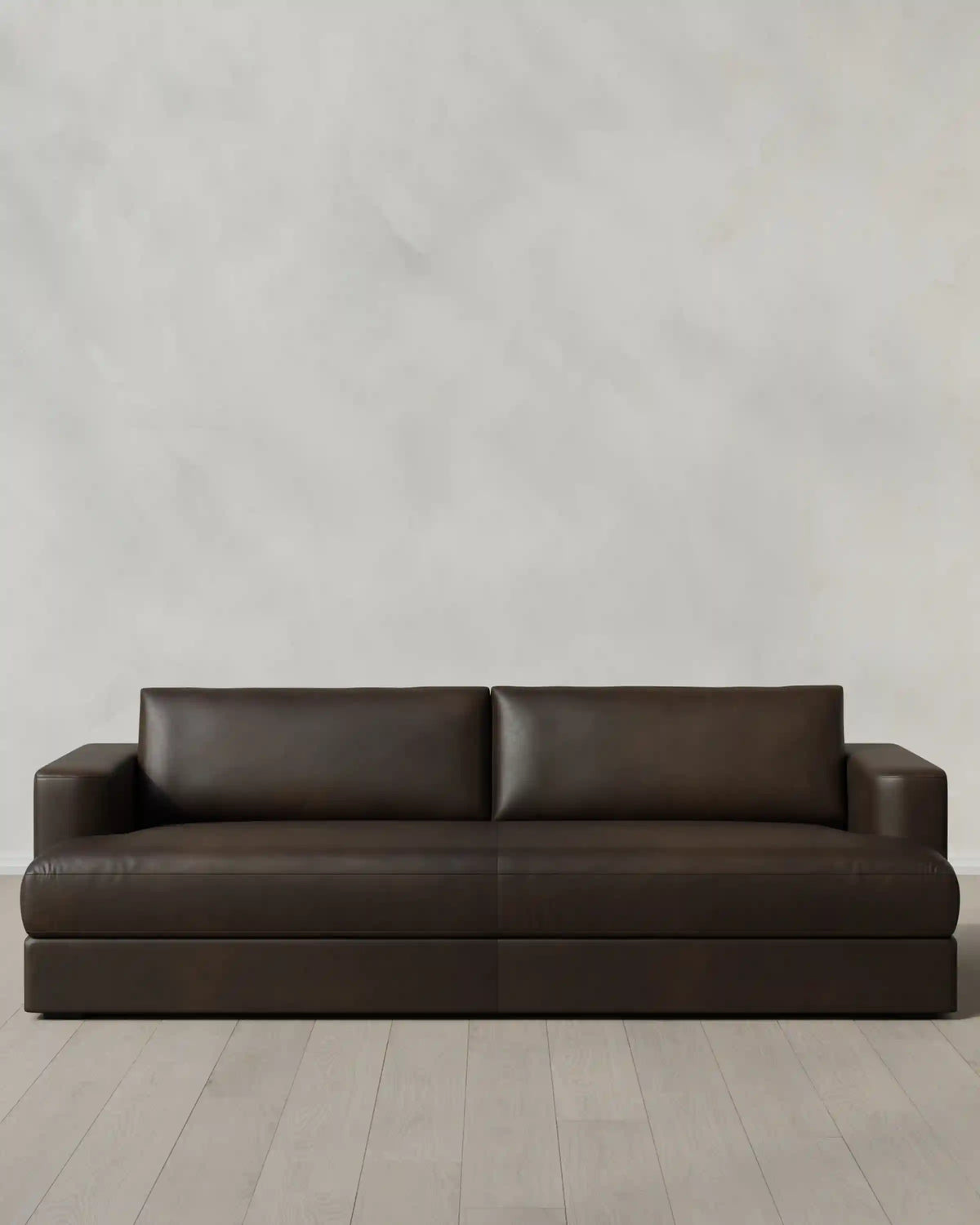Sierra Curved Arm Sofa in Leather