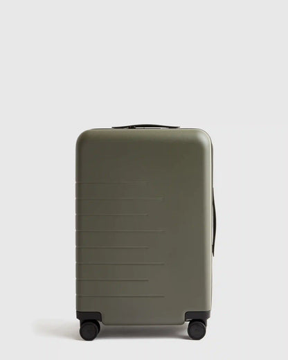 Carry-On & Large Check-In Suitcase Set