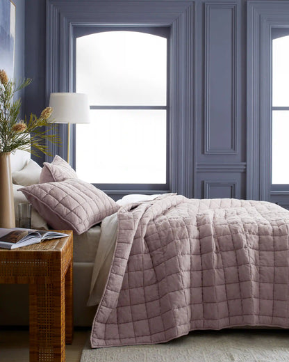 European Linen Box Quilt