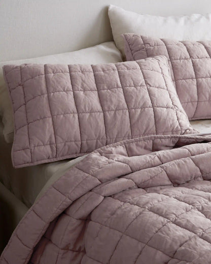 European Linen Box Quilt Set