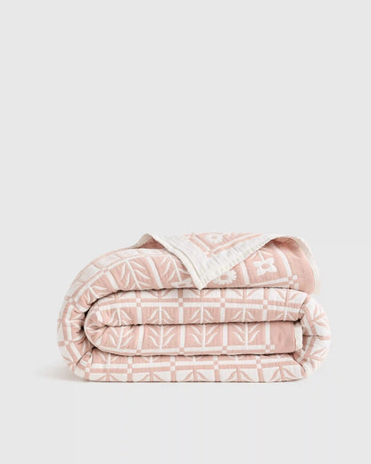 Organic Cotton Jacquard Floral Coverlet