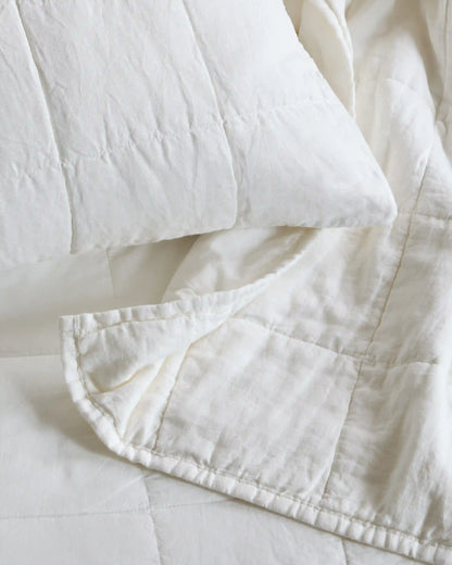 Lightweight European Linen Box Quilt