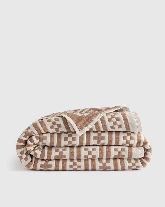 Organic Cotton Jacquard Geo Coverlet