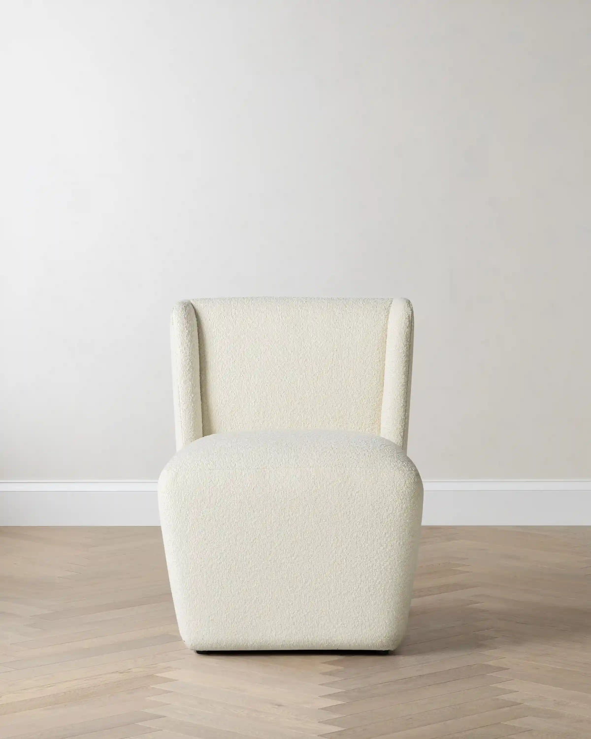 Performance Boucle Shelter Back Dining Chair