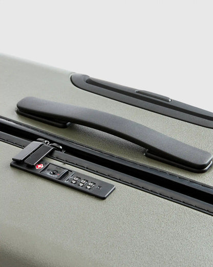 Carry-On & Large Check-In Suitcase Set