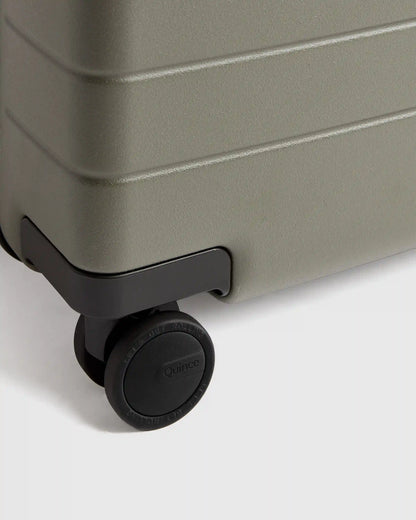 Carry-On & Medium Check-In Suitcase Set