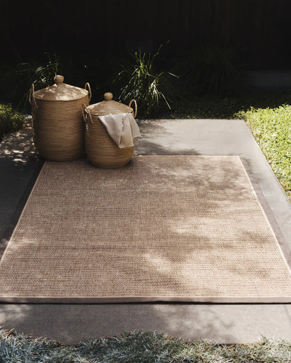 Kitt Indoor/Outdoor Rug
