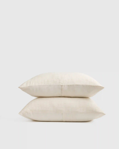 Checkered Matelasse Sham Set