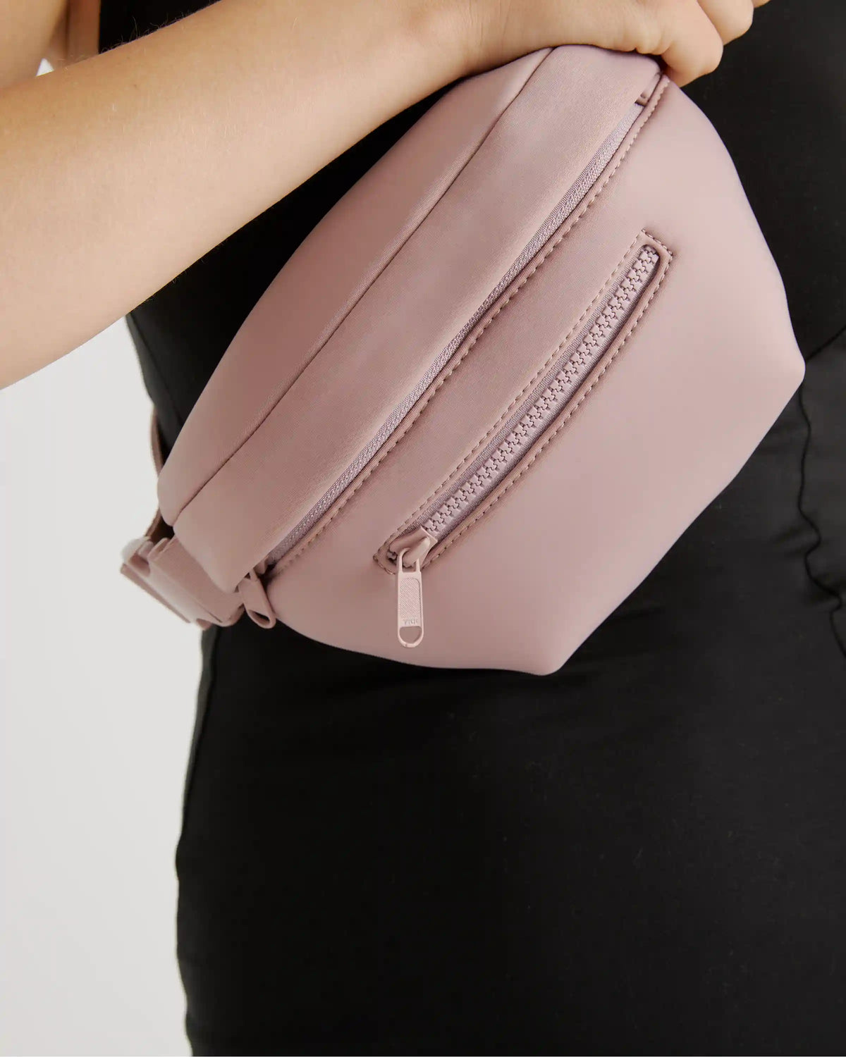 All-Day Neoprene Belt Bag