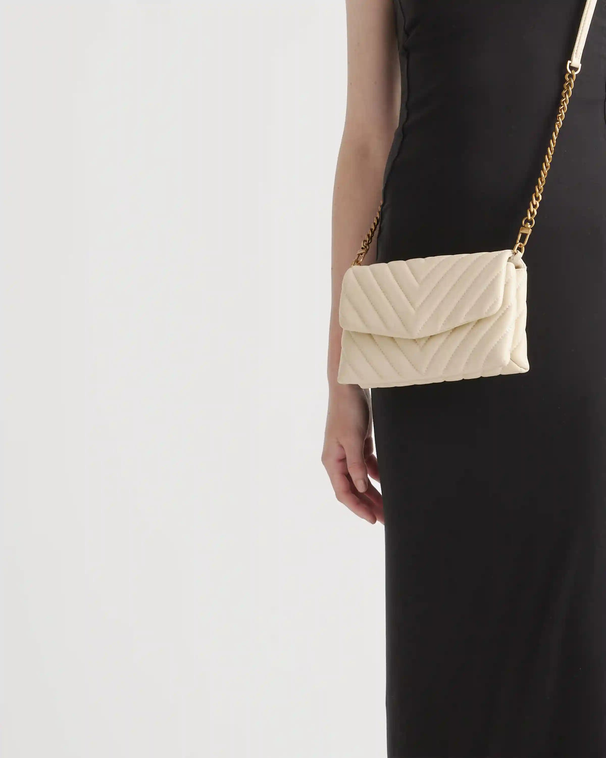 Italian Leather Quilted Wallet Crossbody