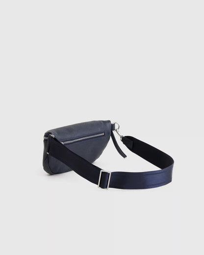 Quinn Sling Bag