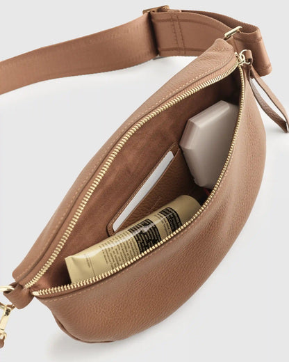 Quinn Sling Bag