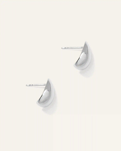 14K Gold Small Teardrop Earrings