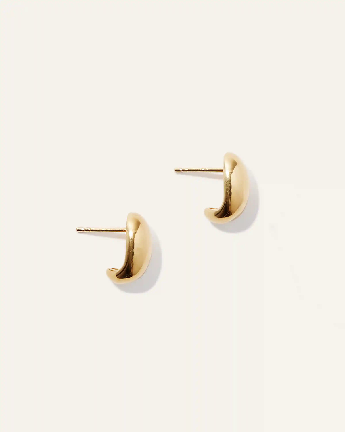 Globe Huggie Hoops