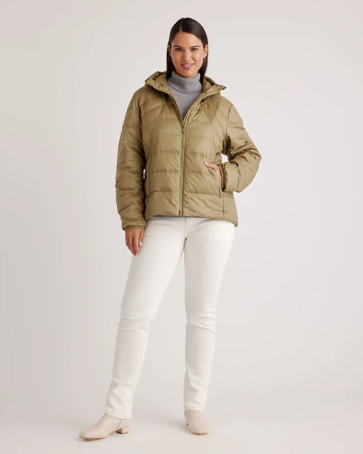 Lightweight Down Packable Puffer Hooded Jacket