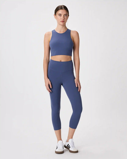 Ultra-Form High-Rise Capri