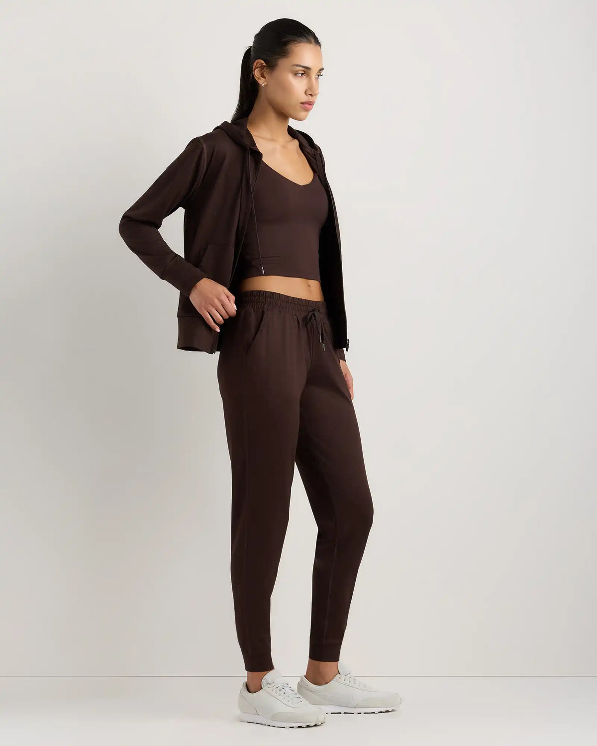 Flowknit Mid-Rise Joggers