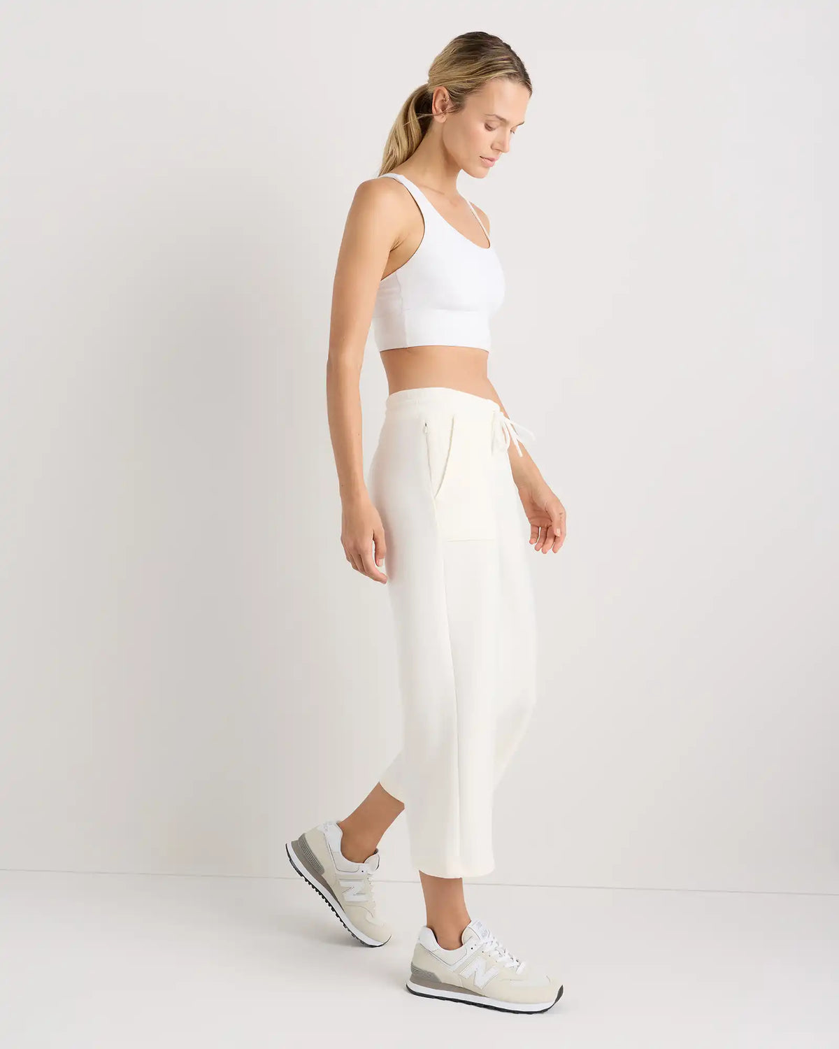 CloudComfort High-Rise Cropped Sweatpants