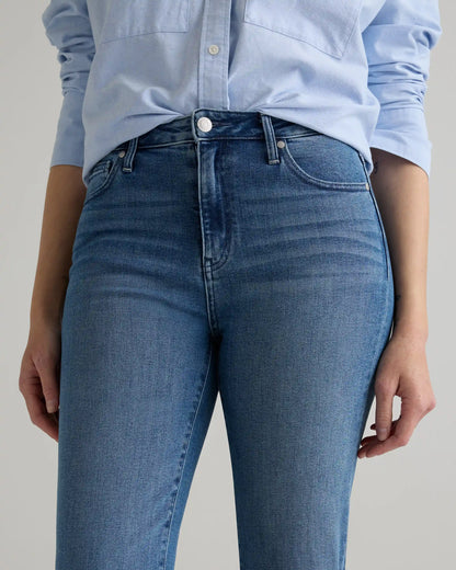 Bella Stretch Straight Jeans