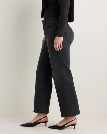Curvy Bella Stretch Relaxed Straight Jeans