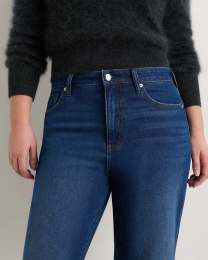 Curvy Bella Stretch Relaxed Straight Jeans