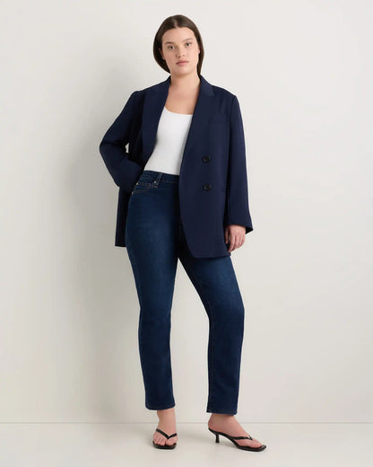 Curvy Bella Stretch Straight Jeans